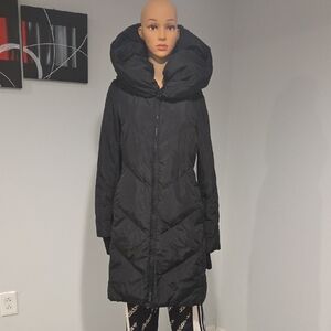 BCBGMaxAzria Black Puffer Coat with Oversized Collar
